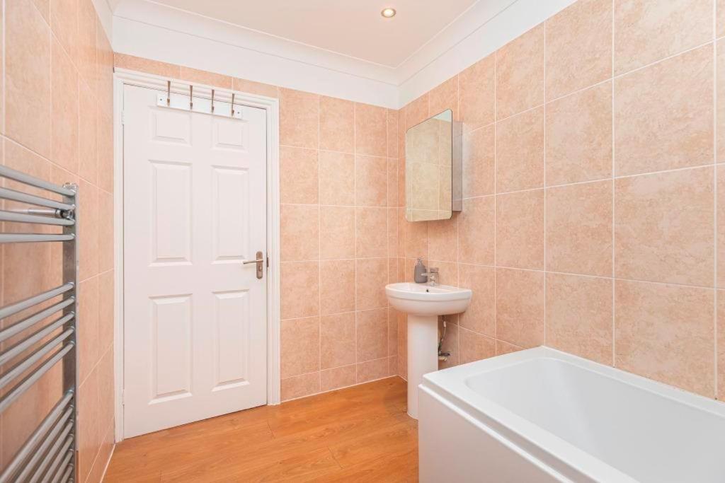 Bournecoast - Clifftop Apartment With Garden -Fm827 Bournemouth Zewnętrze zdjęcie